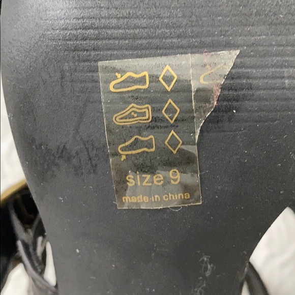 MICHAEL ANTONIO GLADIATOR 4.5 BLOCK HEEL - Picture 8 of 8